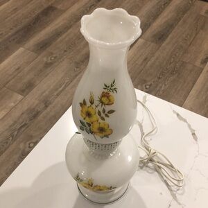 VTG Milk Glass Floral Hurricane Gone With The Wind Lamp WORKING 16” white yellow